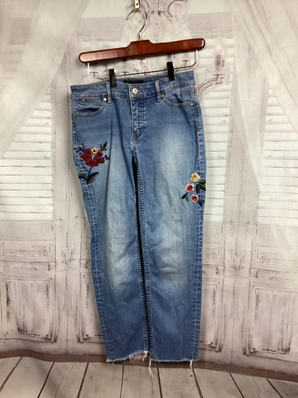 Talbots Embroidered Denim Jeans Slim Ankle Roses 2P - Picture 9 of 9
